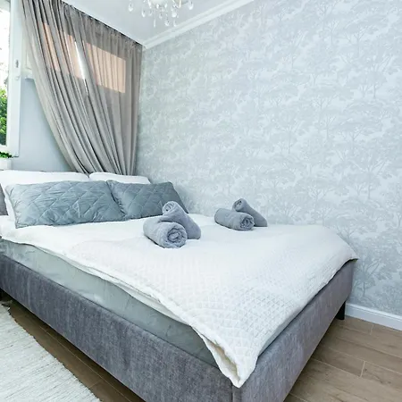 Krochmalna 2 - Better * 바르샤바